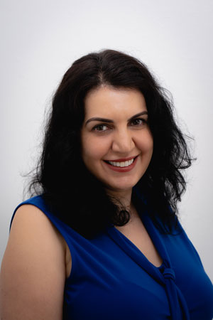 Dr. Roksana Nasseri